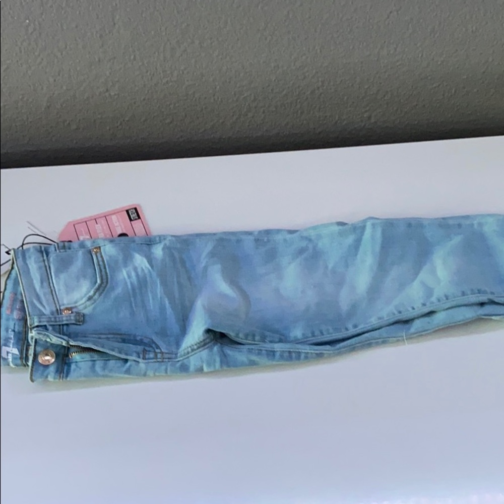 7 Jeans